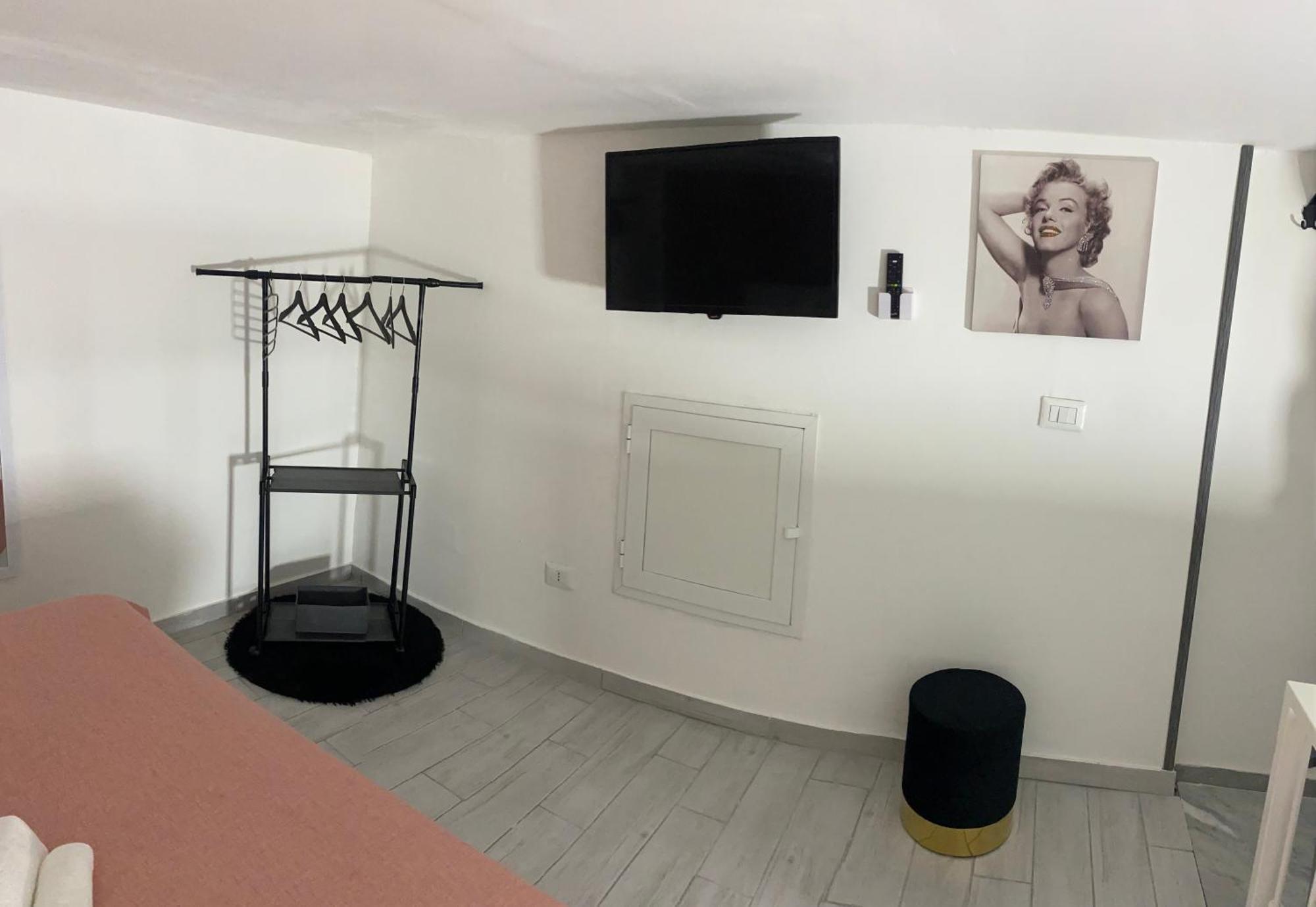 Casa Vacanza Mery &Sasy Napoli Esterno foto