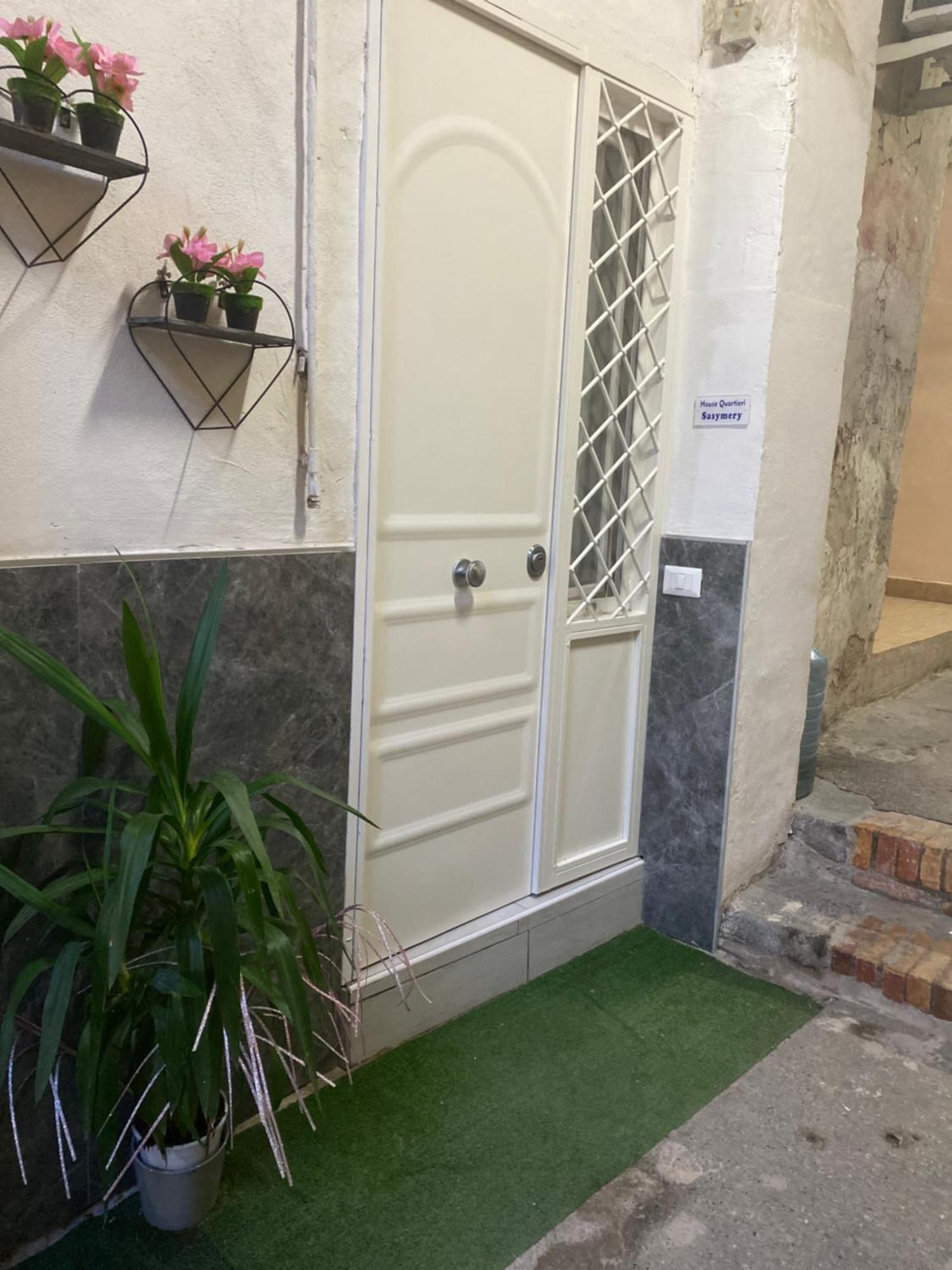 Casa Vacanza Mery &Sasy Napoli Esterno foto